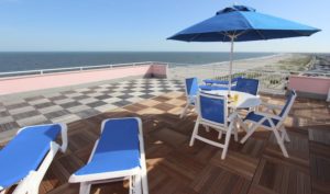rent porthouse with large deck