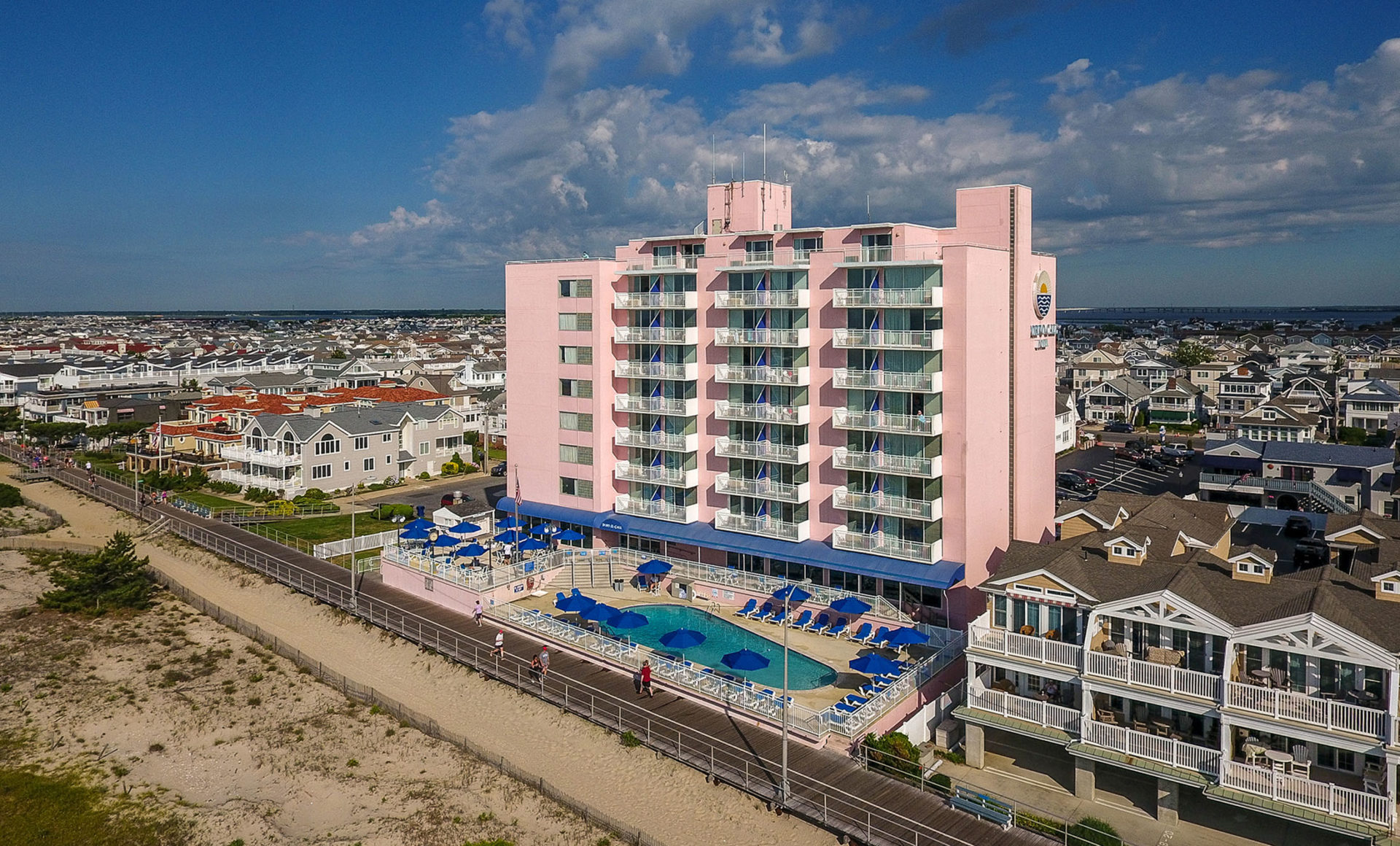 Ocean City Nj Hotel Hotels In Ocean City Nj Port O Call Hotel On Boardwalk