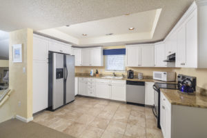 porthouse kitchen